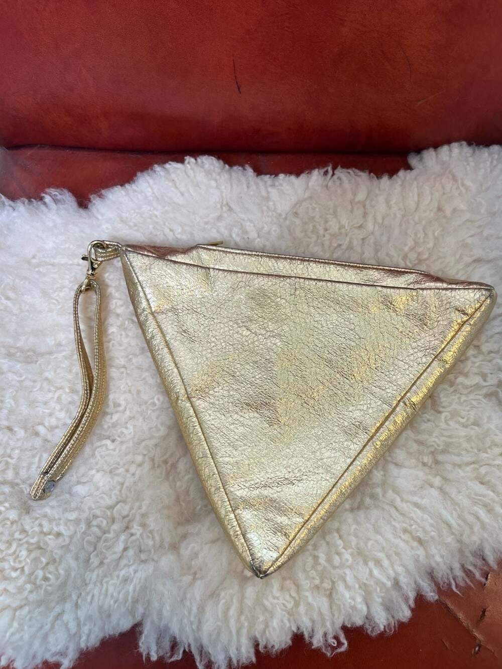 Metallic Gold Faux Leather Triangle Pyramid Wristlet Clutch Evening Party Purse